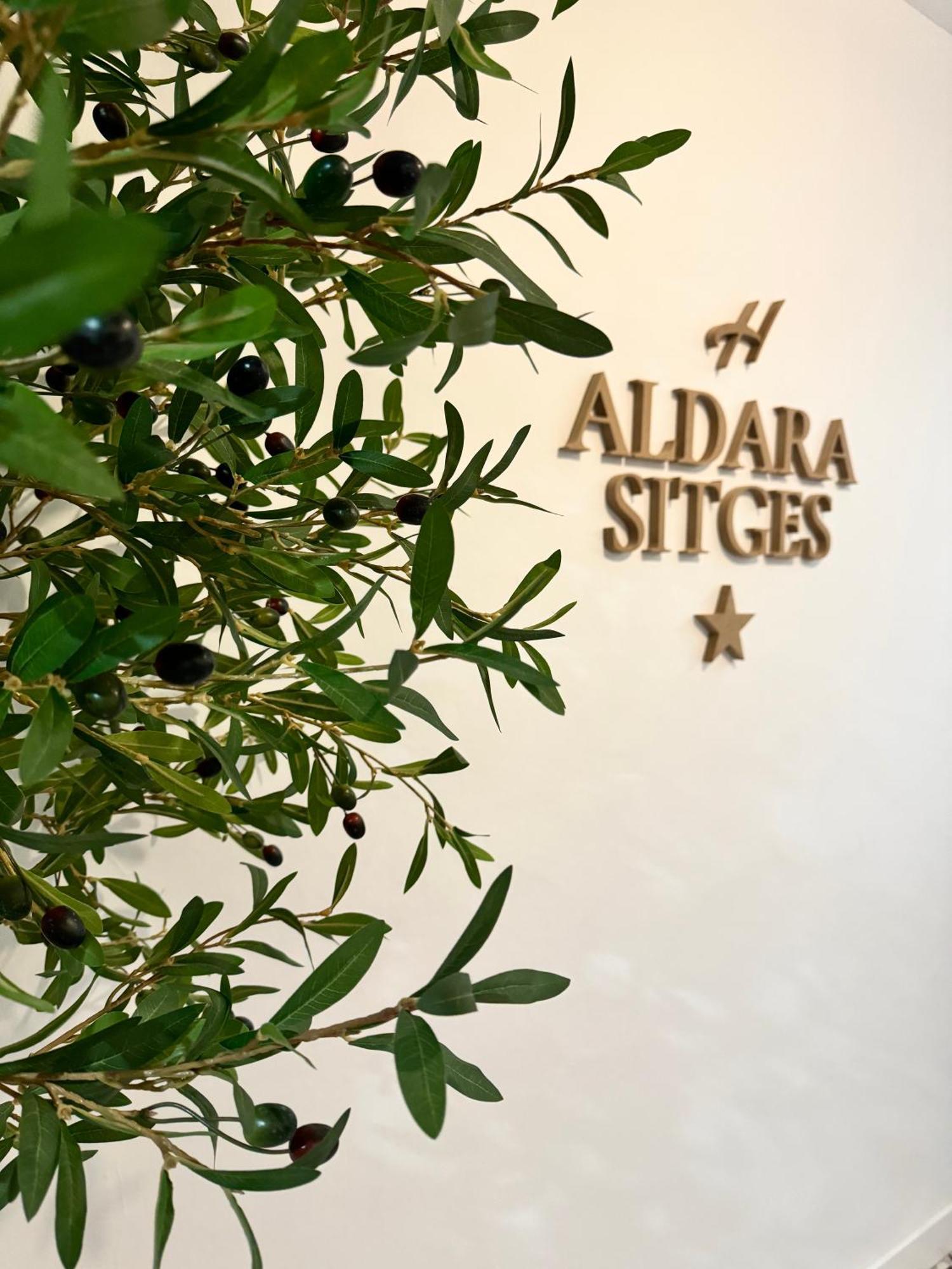 Aldara Sitges Hotell Exteriör bild