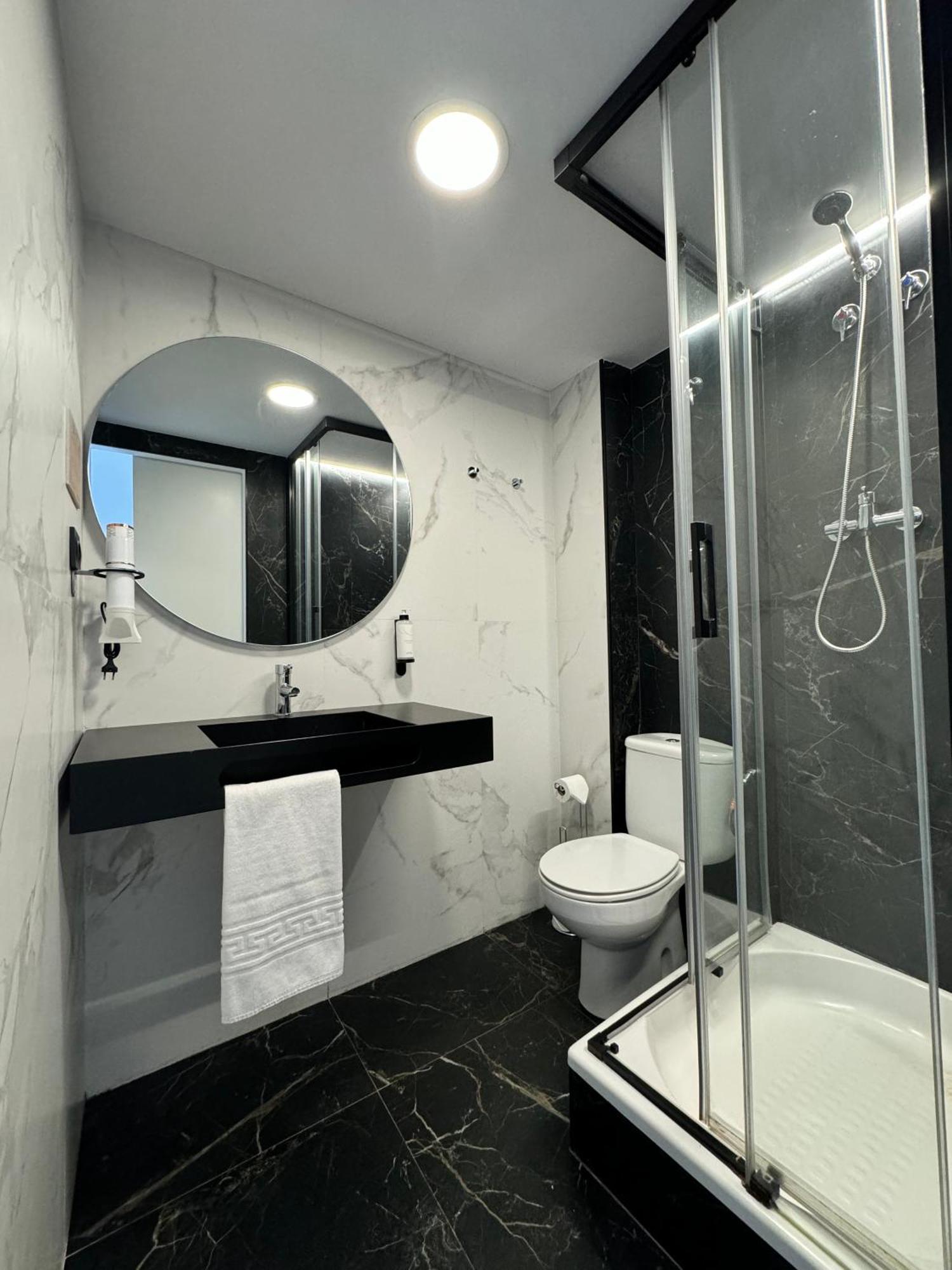 Aldara Sitges Hotell Exteriör bild