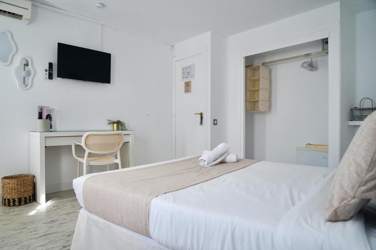 Aldara Sitges Hotell Exteriör bild