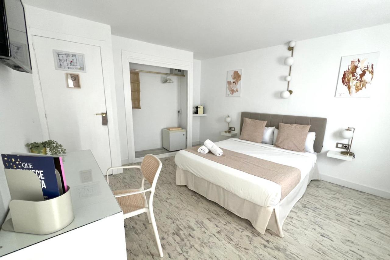Aldara Sitges Hotell Exteriör bild