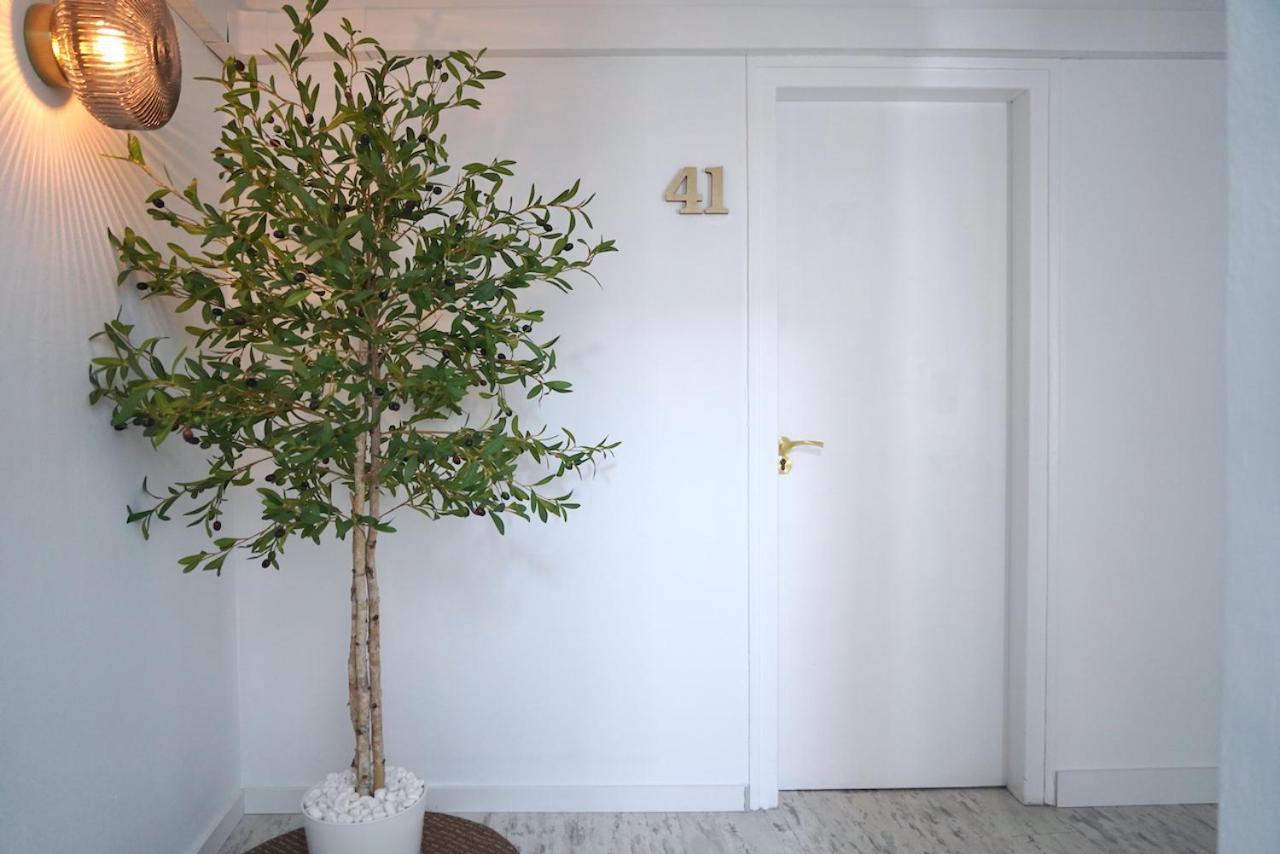 Aldara Sitges Hotell Exteriör bild