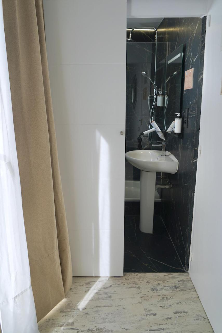 Aldara Sitges Hotell Exteriör bild